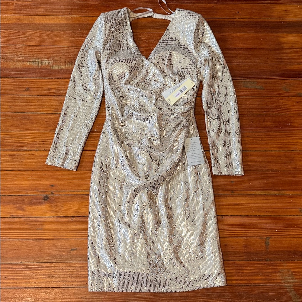 New in tags Eliza J Silver Sequin Long Sleeve Sheath Dress size 6